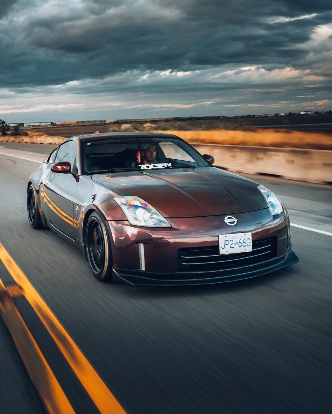 2006 Nissan 350z Front lip