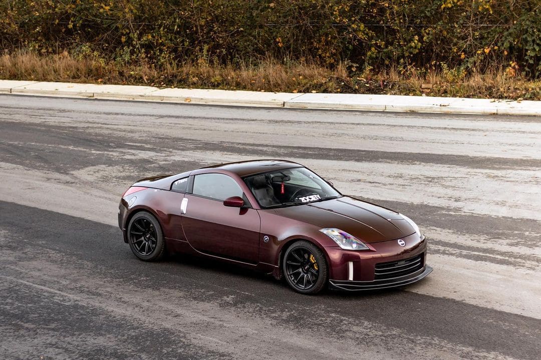 Lowered 2006 Nissan 350z