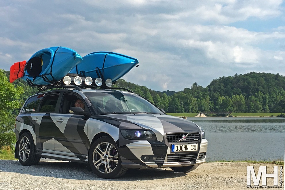 Modified 2006 Volvo V50