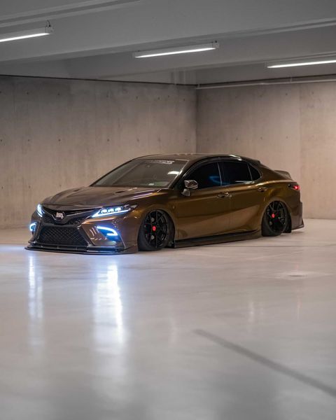 2018 Toyota Camry SE On Air suspension 