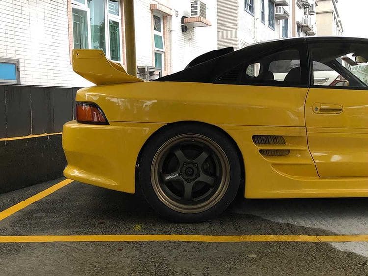 1993 MR2 Wing