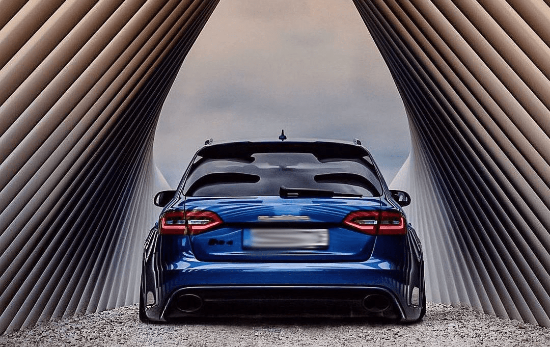 2016 Audi RS4 Rear End