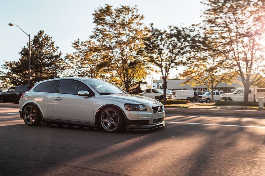 Volvo C30 R Design air suspension