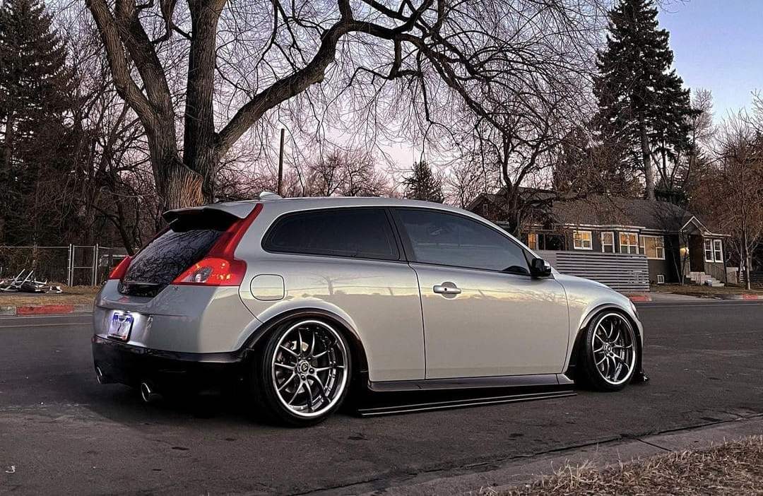 custom Volvo C30 R Design