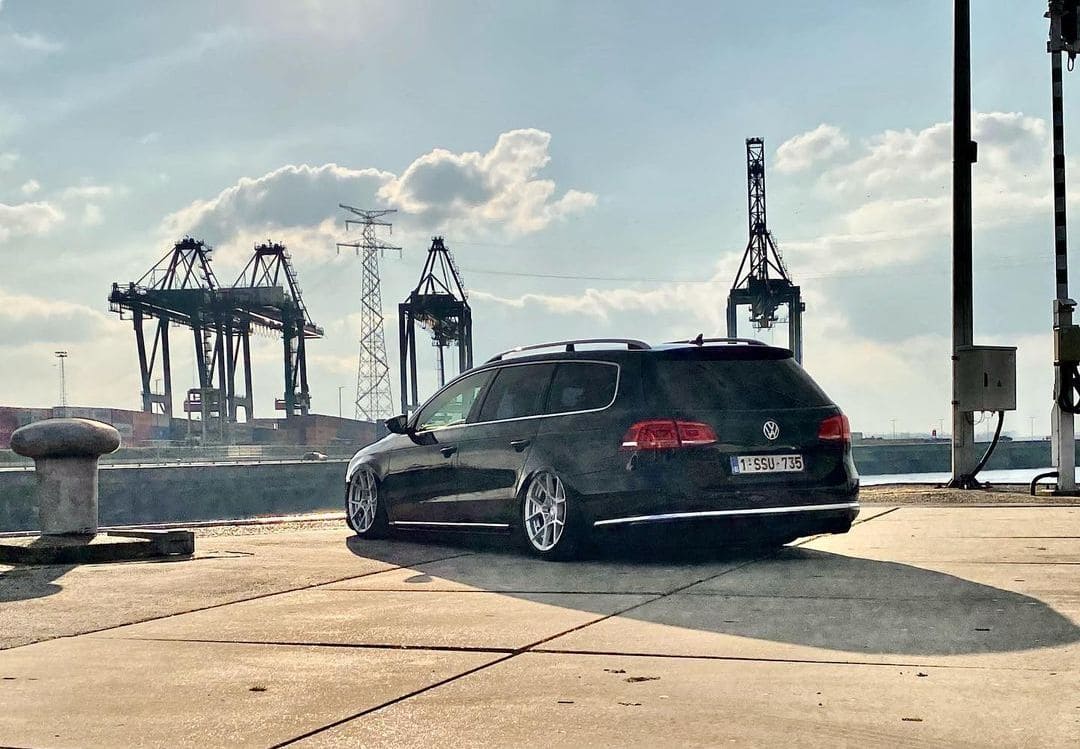 Volkswagen Passat B7 Rear End