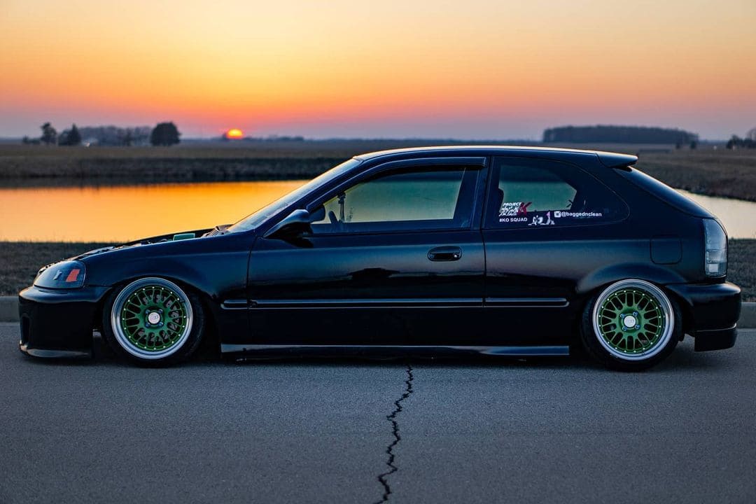 1998 Honda Civic Hatchback With Rims