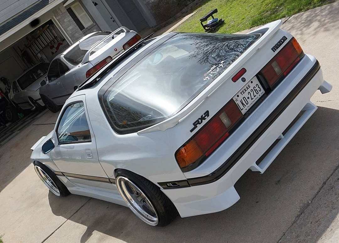 1991 Mazda RX7 Rear End