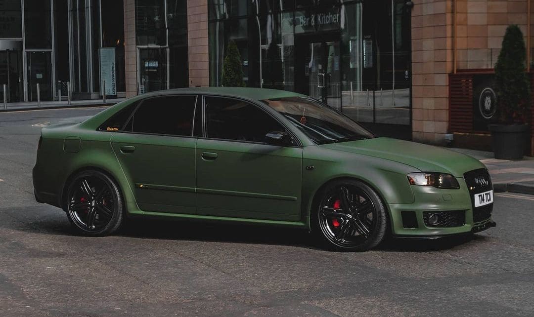 Custom Audi RS4