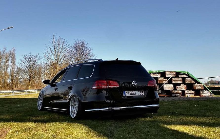 Tinted Volkswagen Passat B7