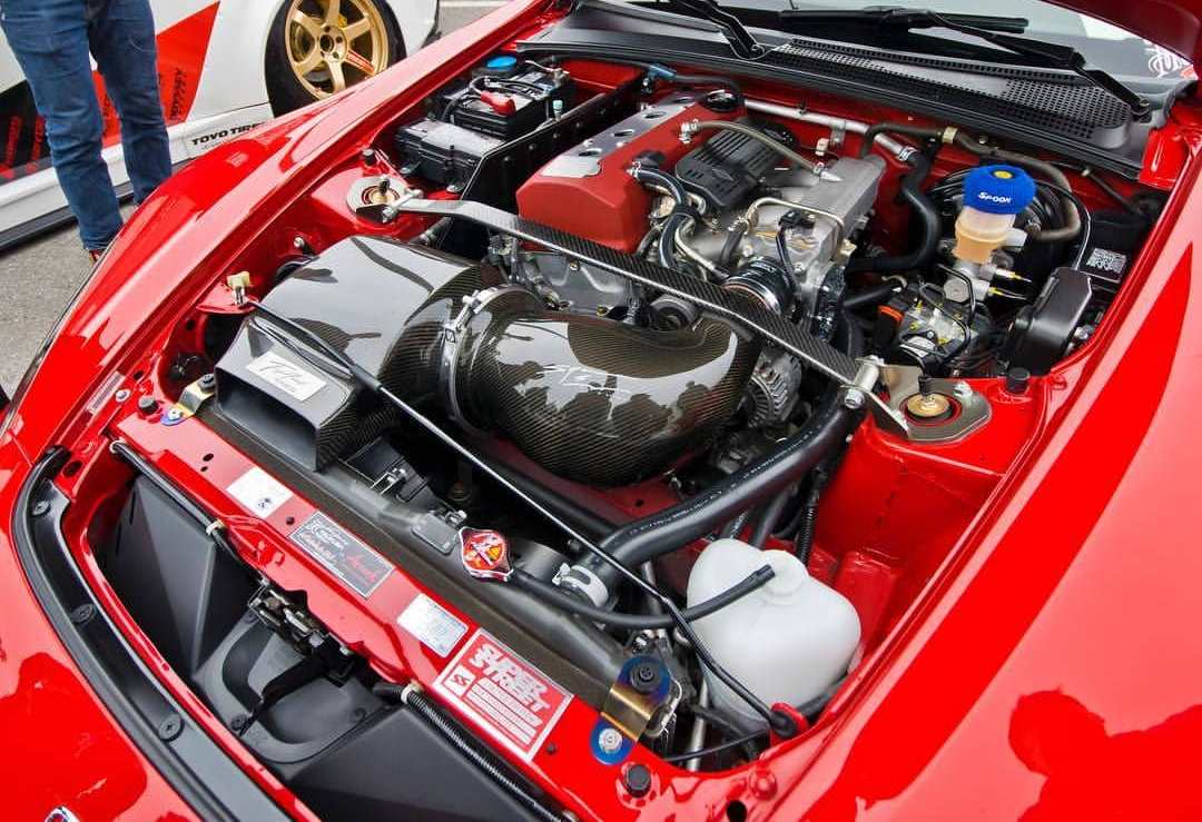 Honda S2000 Engine bay