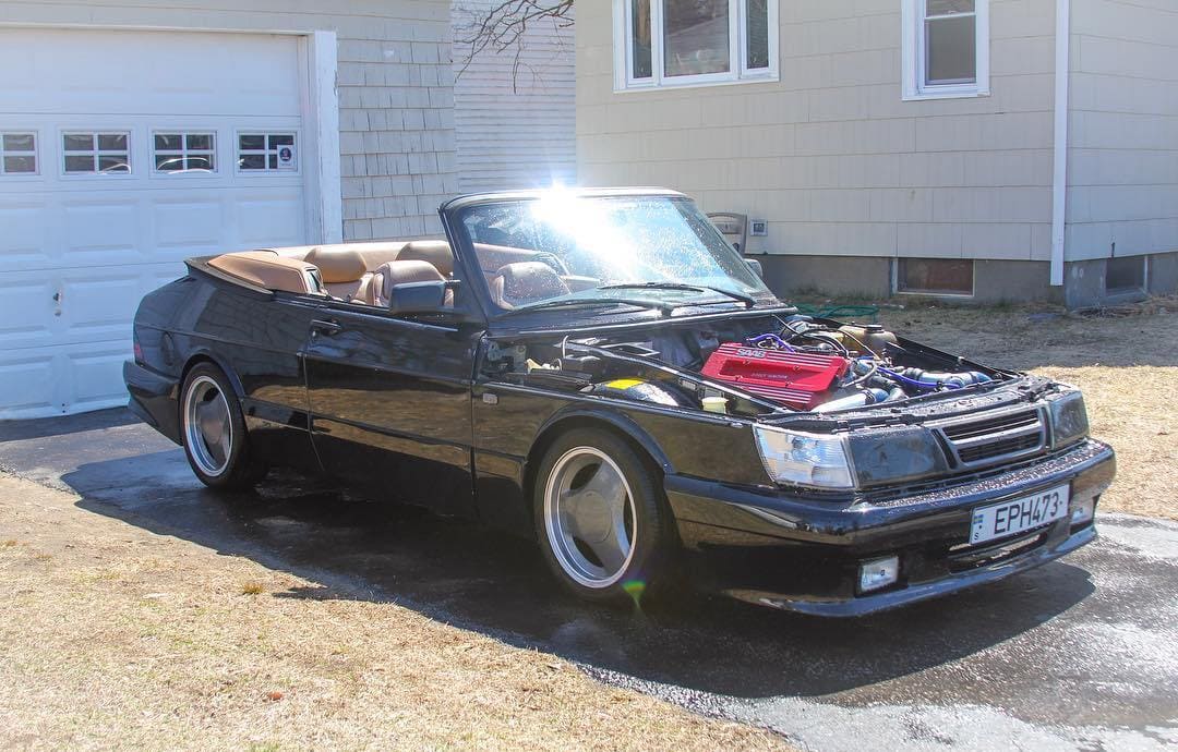 SAAB 900 Front End 