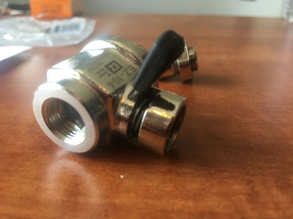 EZ Oil Drain Valve Combo - 1"-18 UNF With L-Shape Hose For Mess-Free Oil Changes