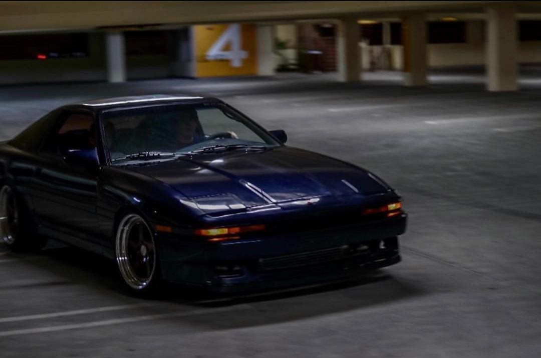 Custom Toyota Supra MK3