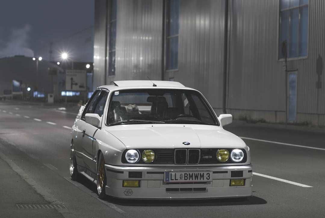 BMW E30 M3 Fog Lights