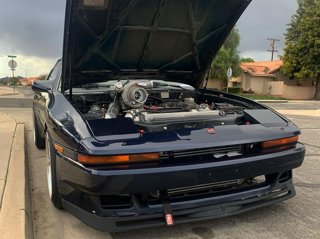 Toyota Supra MK3 Engine bay