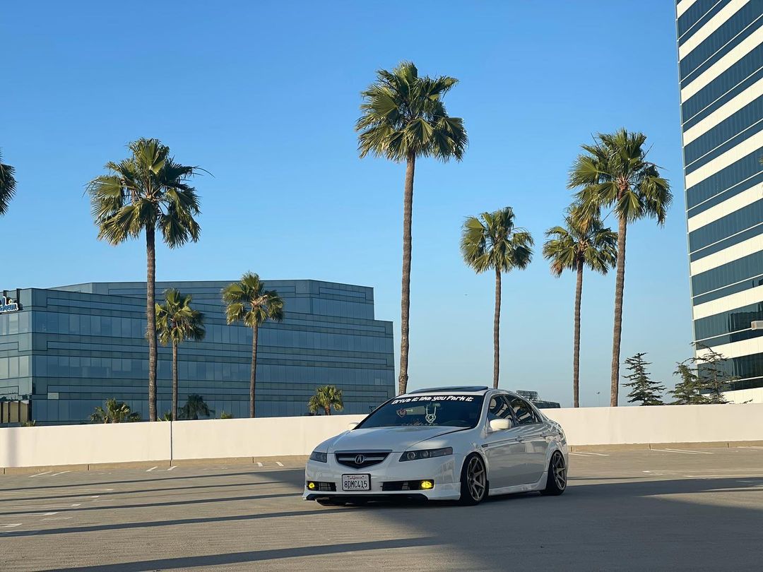 stanced Acura TL