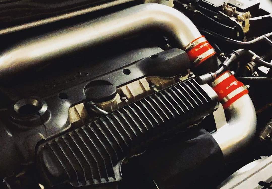 Volvo C30 T5 engine