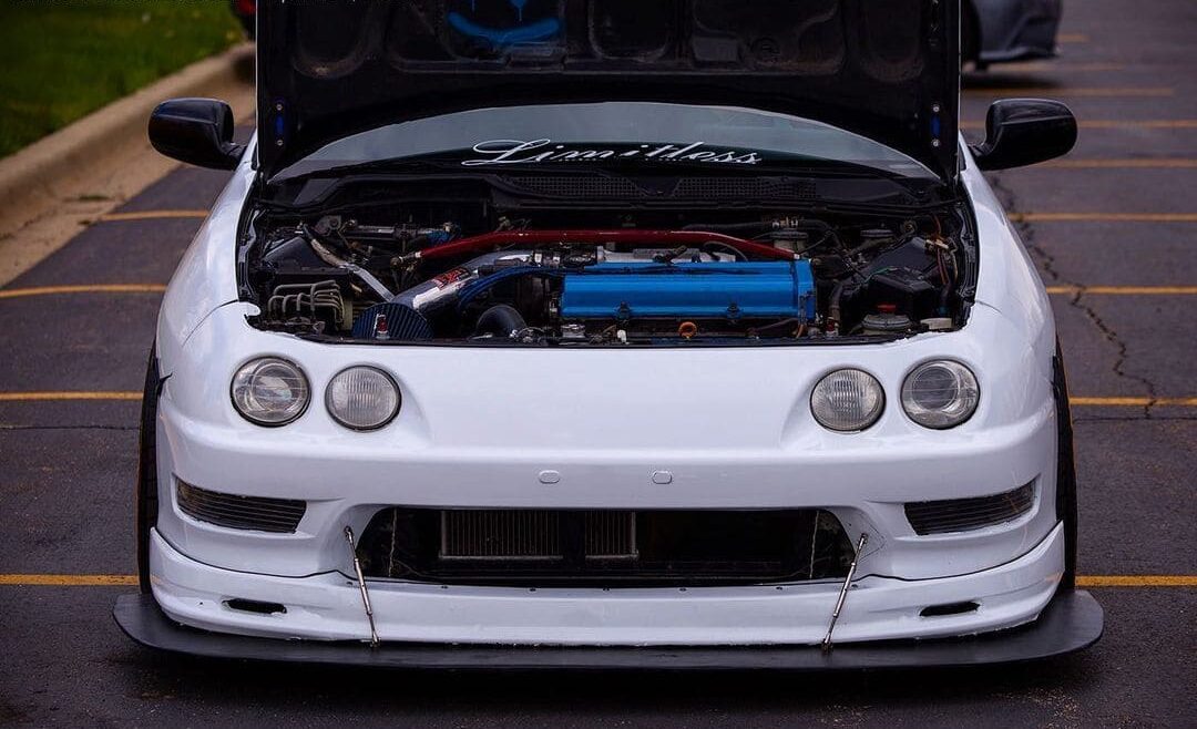 Acura Integra engine bay