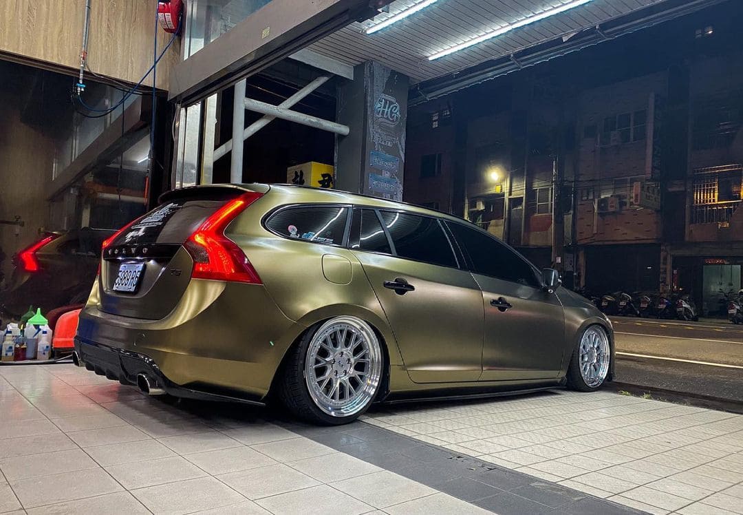 stance volvo v60