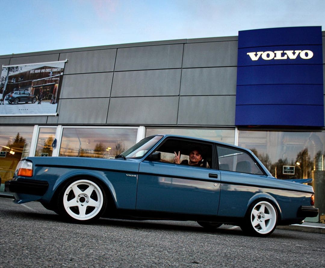 Modified Volvo 242