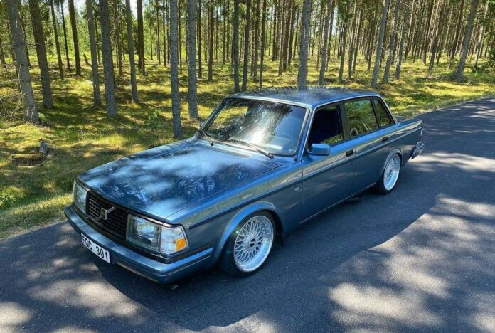 Adnan Kadrija's 1985 Volvo 240