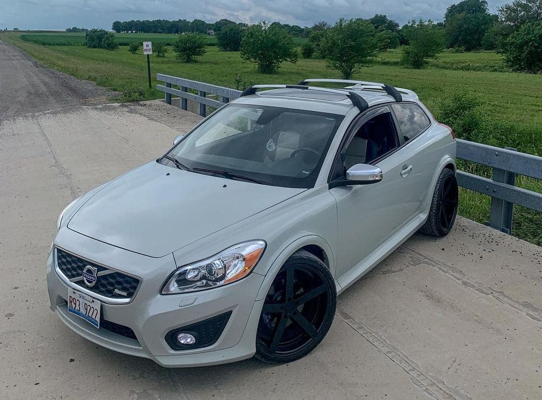 Volvo C30 R-Design Front End 