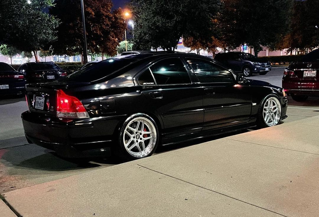 Volvo S60R With Rims