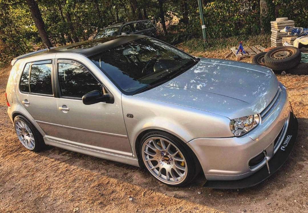 Modified Volkswagen Golf R32