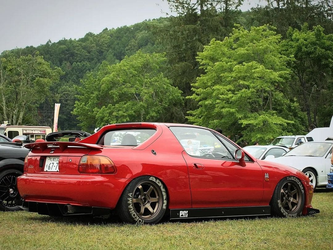 Honda Del Sol With Rims