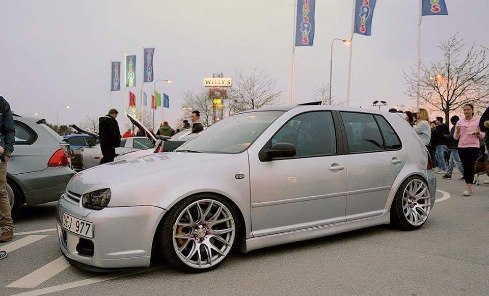 Tinted Golf MK4 R32