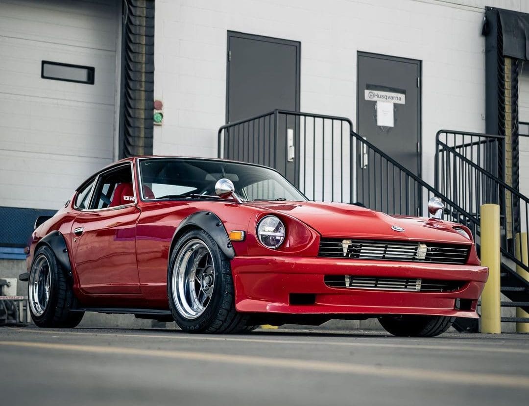 Flared 1975 Datsun 280z 