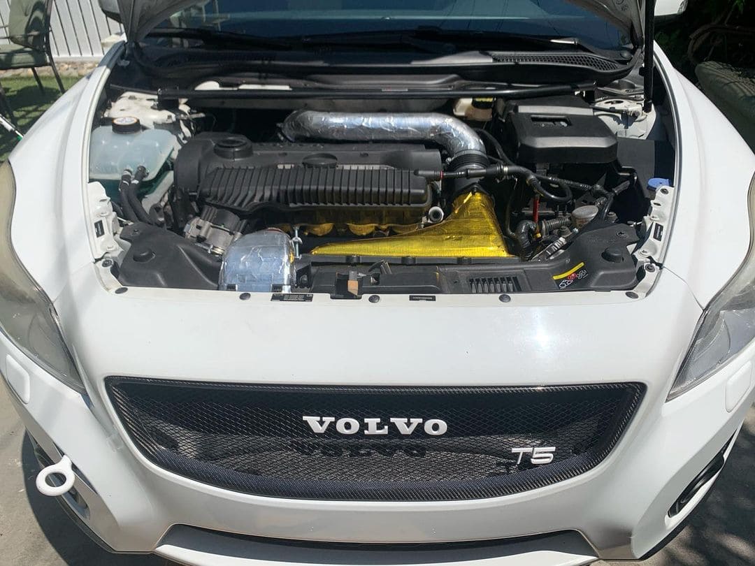 Volvo C30 Engine bay