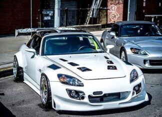 Alex’s 2005 Honda S2000 Alex's 2005 Honda S2000