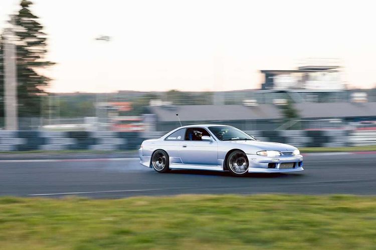 Nissan 240sx With Rims