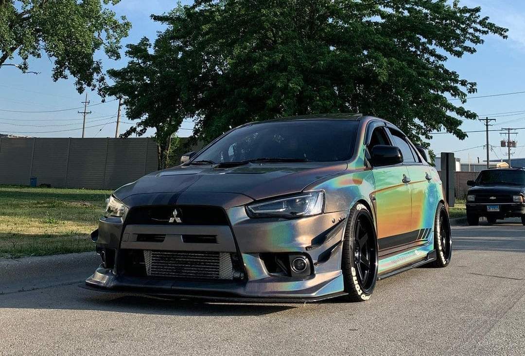 Modded Mitsubishi Lancer EVO X