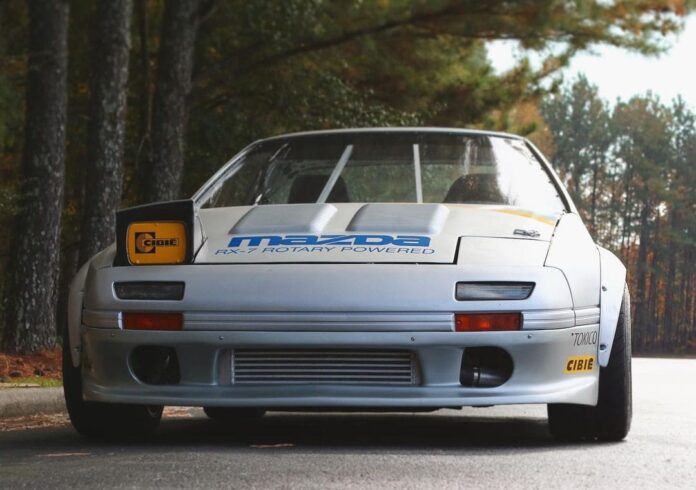 Co Bappe's 1988 Mazda Rx-7 Turbo II