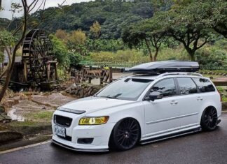 Rad Jian’s 2011 Volvo V50 R-design Rad Jian's 2011 Volvo V50 R-design