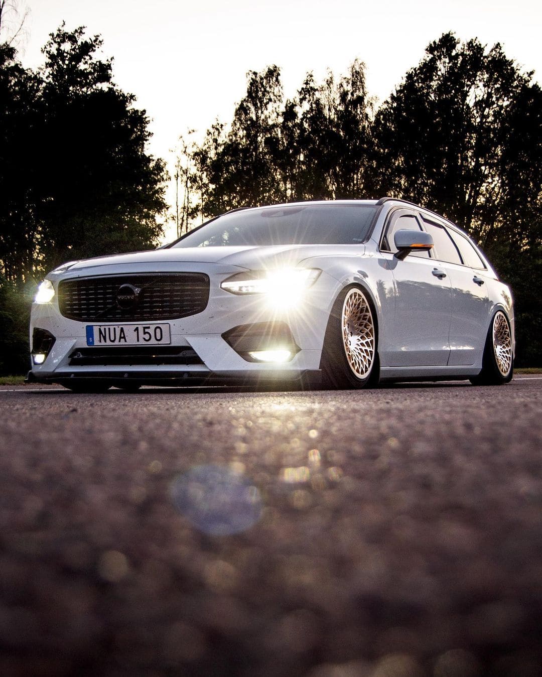 Laid out Volvo V60