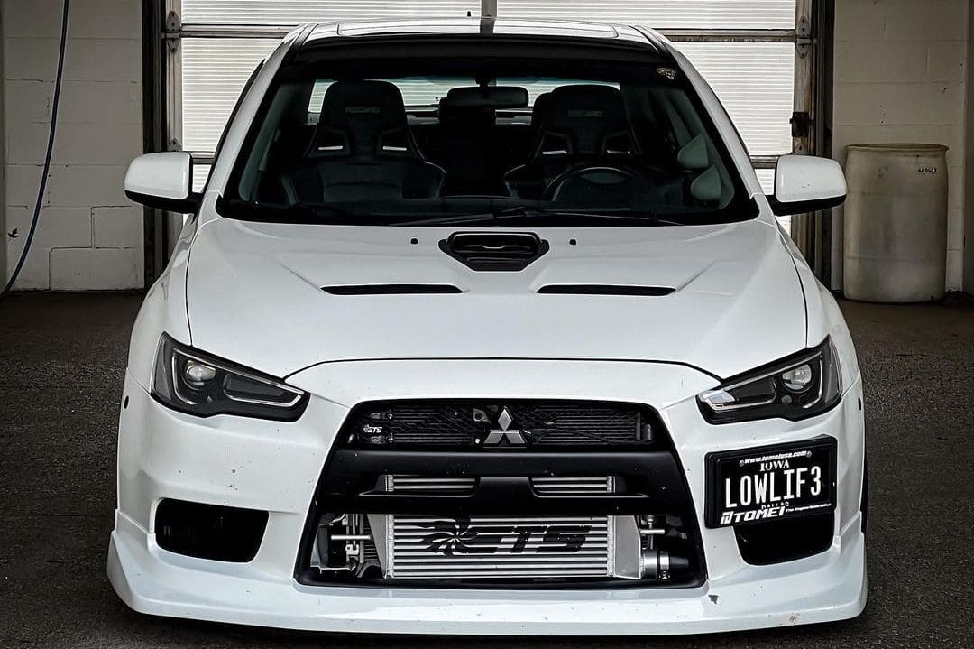 Modified Mitsubishi Lancer Evolution Gsr