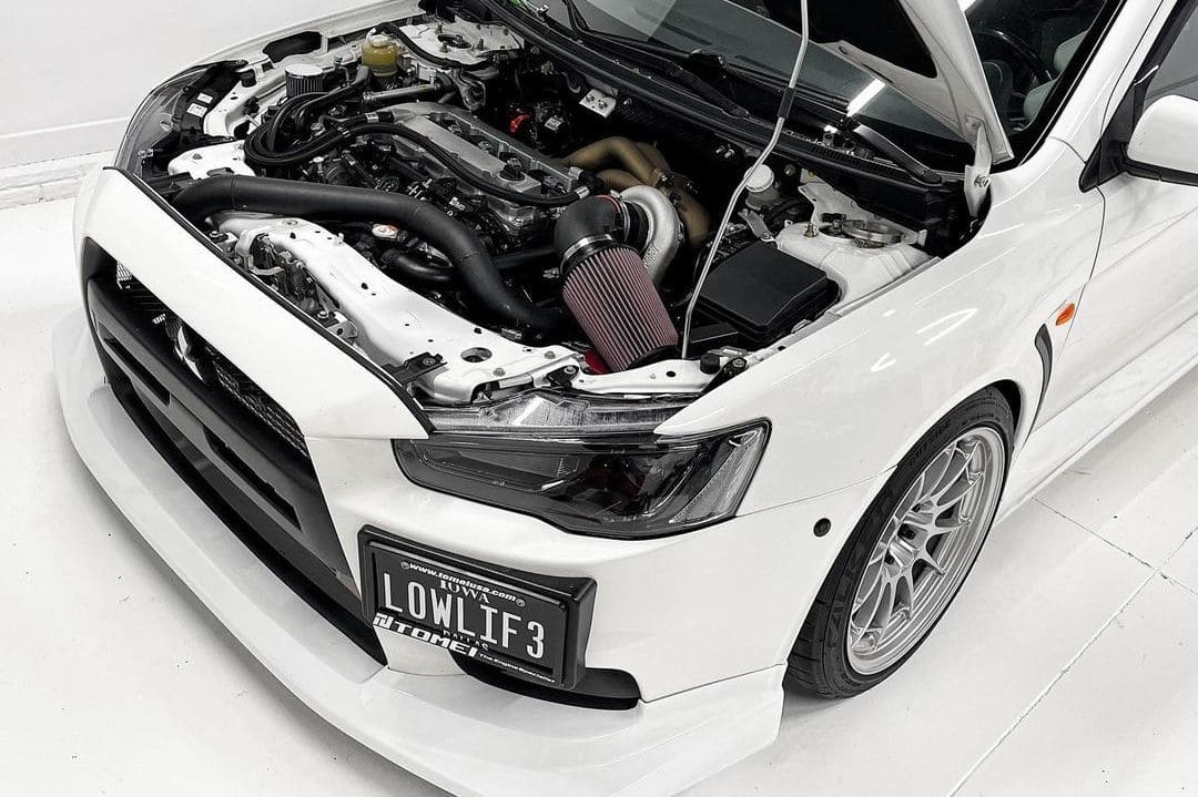 Mitsubishi Lancer Evolution Gsr Engine Bay