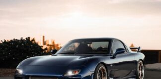 Jacob Berry’s 2000 Mazda Rx7 FD Type R Jacob Berry's 2000 Mazda Rx7 FD Type R