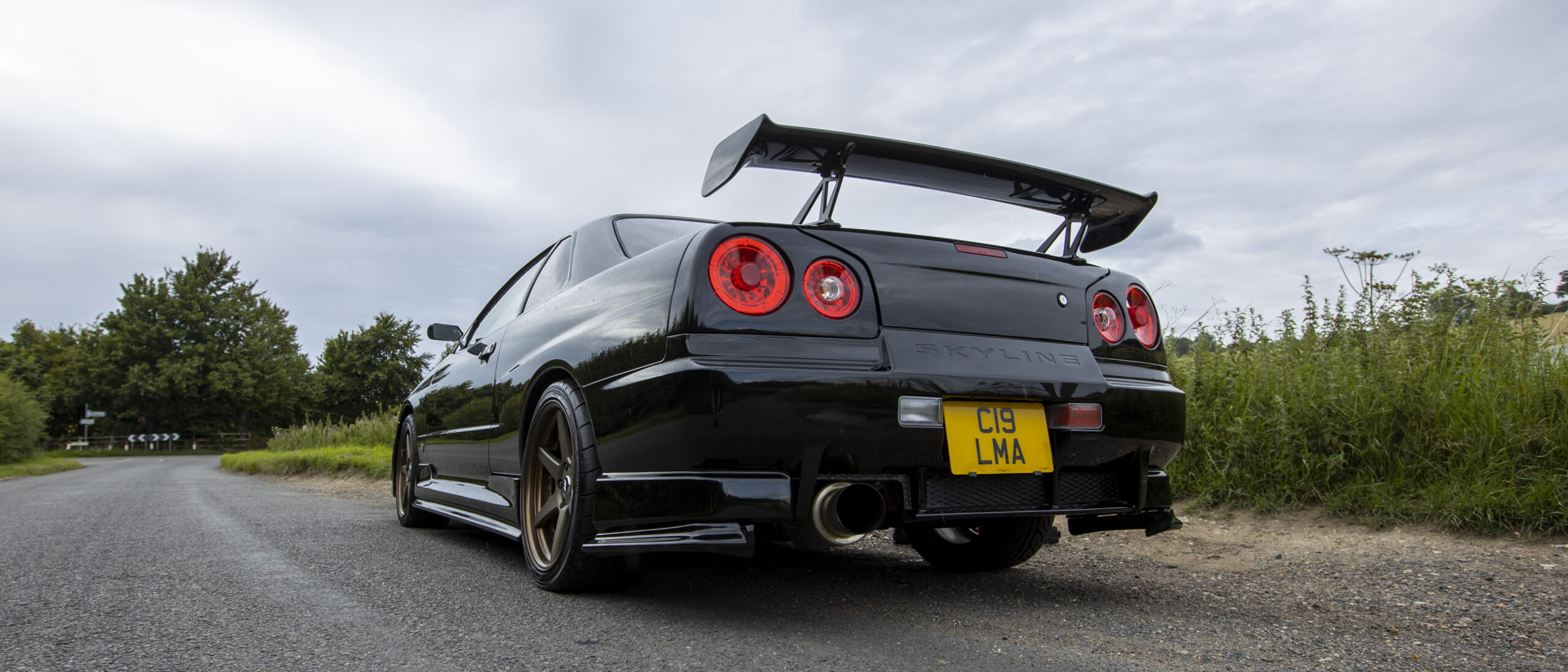 1998 Nissan Skyline R34 GTT Exhausts