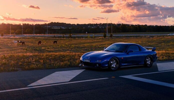 Blake Morgan's Series 8 2000 Mazda FD RX-7 Type R