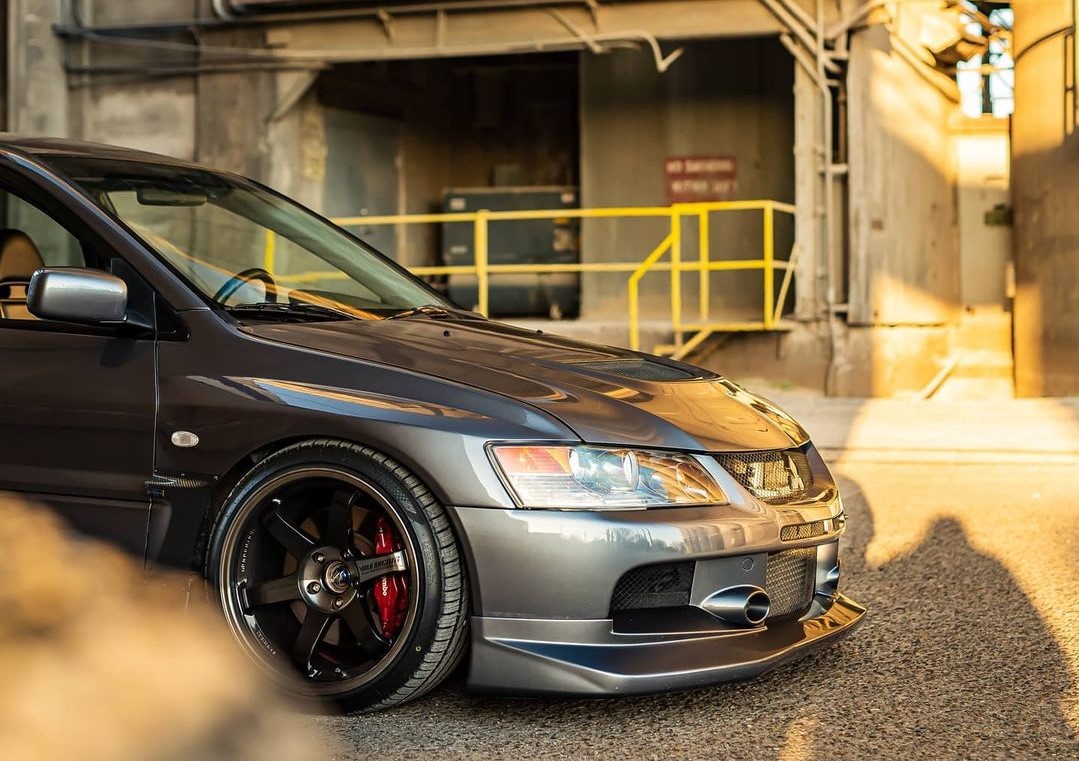 2006 Mitsubishi Lancer Evolution IX With Rims