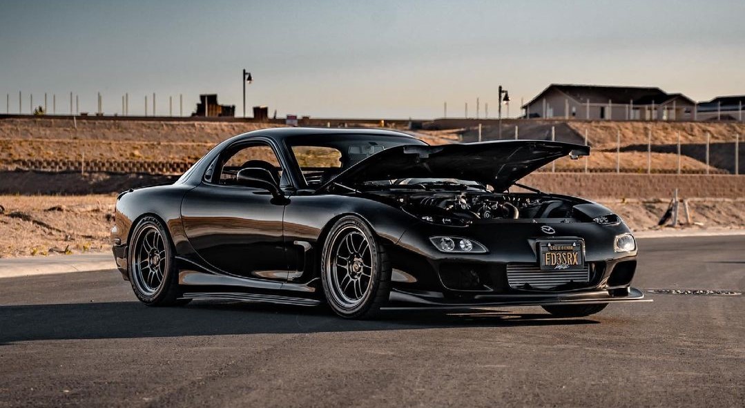 1993 Mazda RX7 With Meats