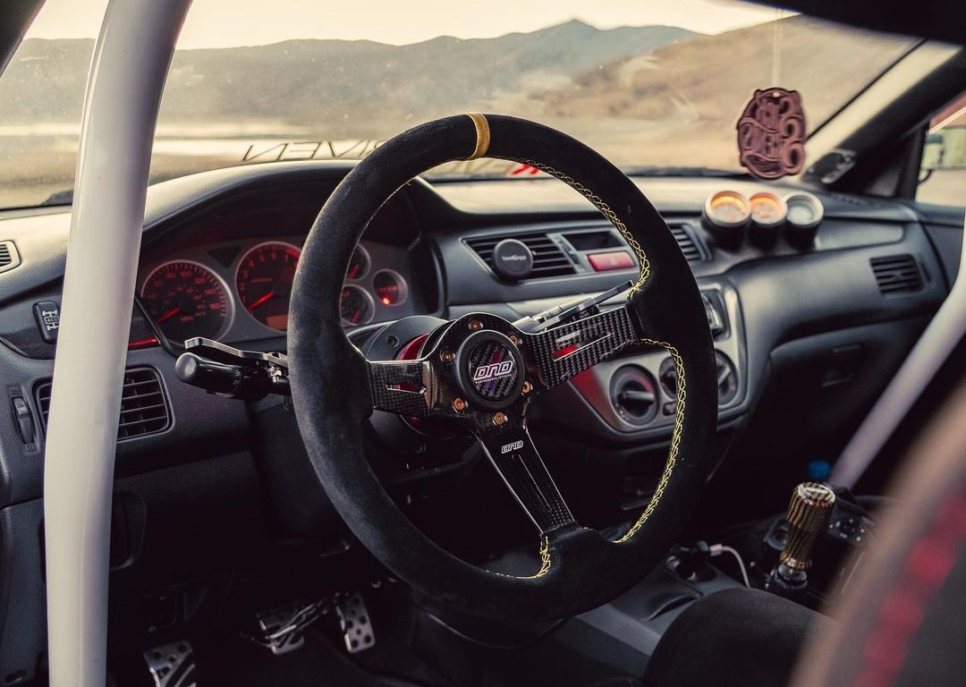 2006 Mitsubishi Lancer Evolution IX SE Interior