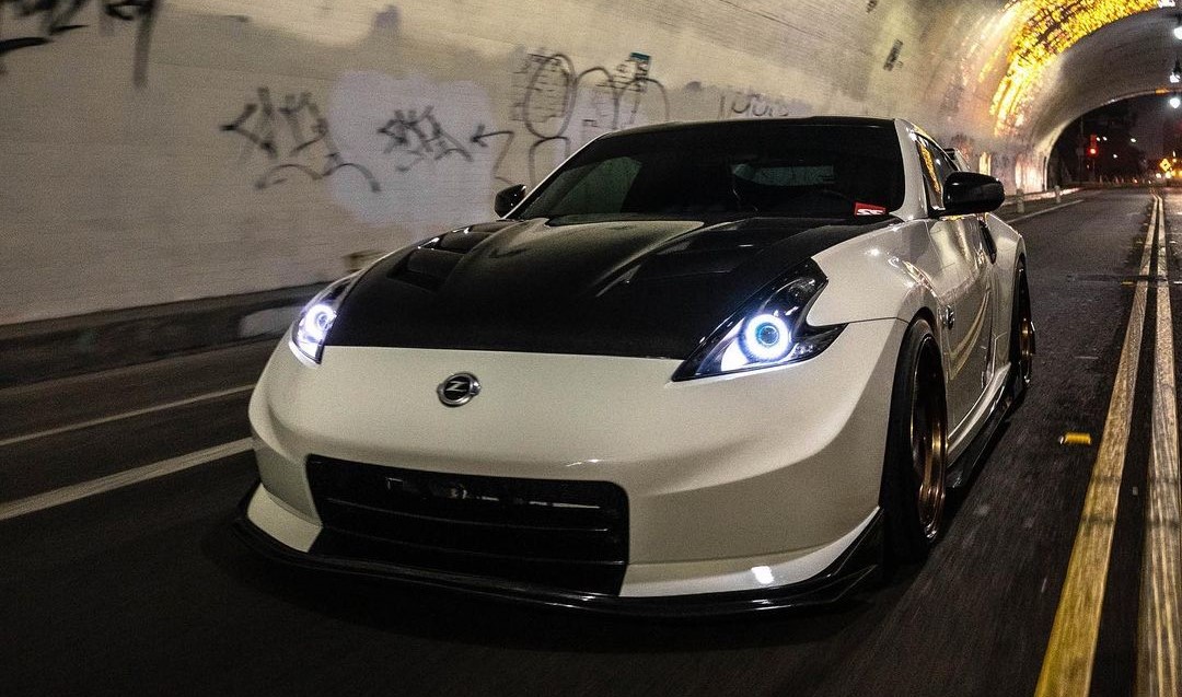 2017 Nissan 370z Headlights