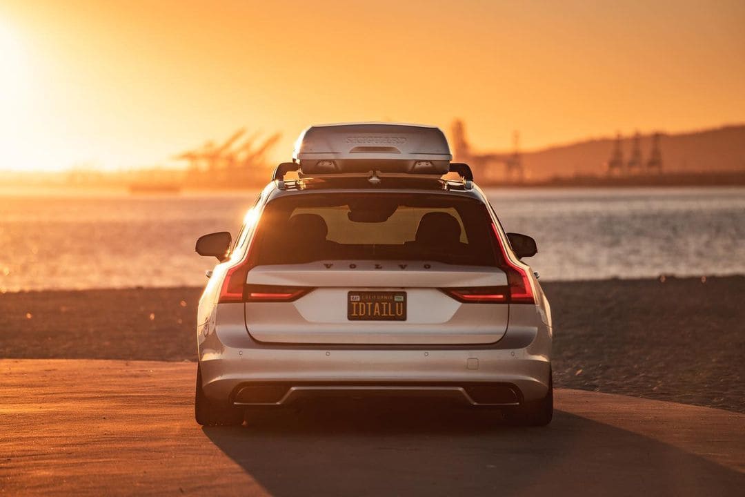 2018 Volvo V90 Rear End